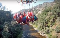 activities/flying-fox/video/flying-fox-video-thumb-02.jpg